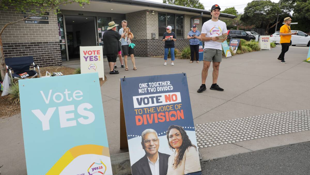 Referendum early voting at Mortdale. Pictures by John Veage