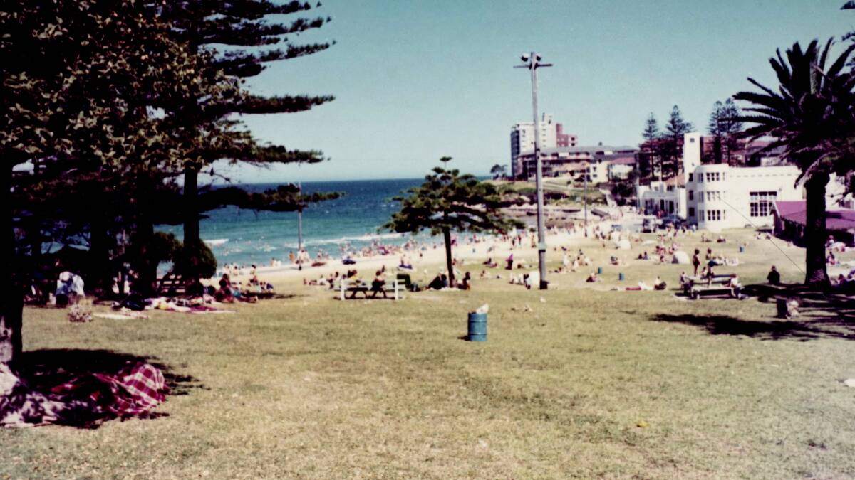 Cronulla beach in 1976. Picture Sutherland Shire Libraries
