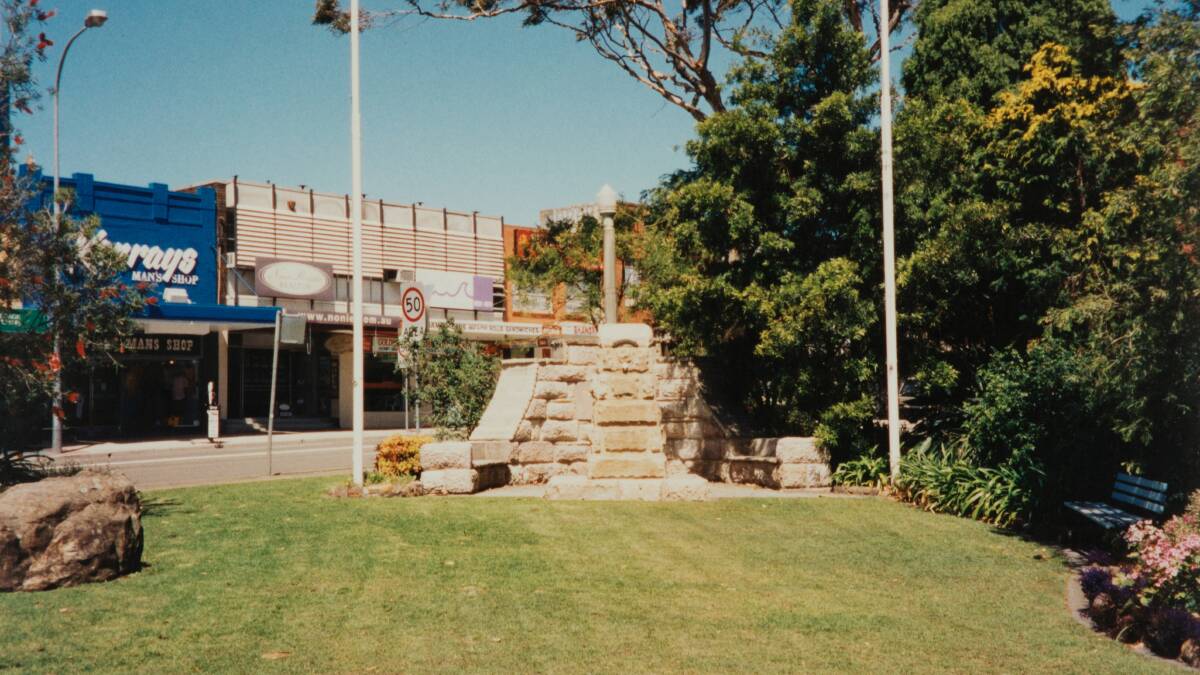 Caringbah monument. Picture Sutherland Shire Libraries