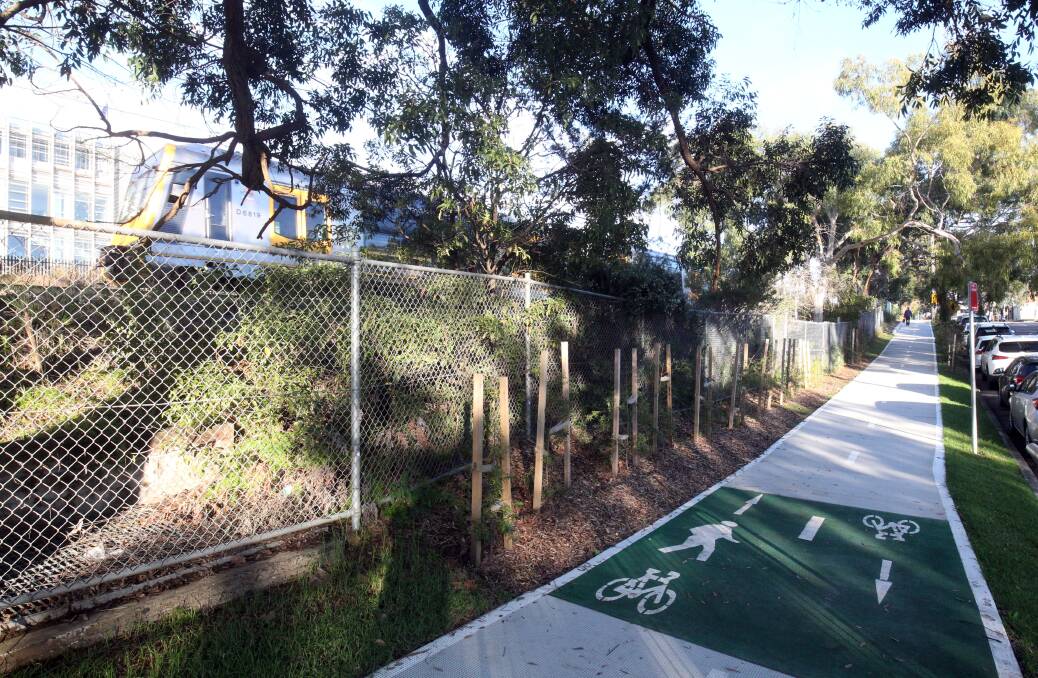Recently completed section of SCATL in Denman Avenue, Caringbah, next to the rail corridor. Picture by Chris Lane