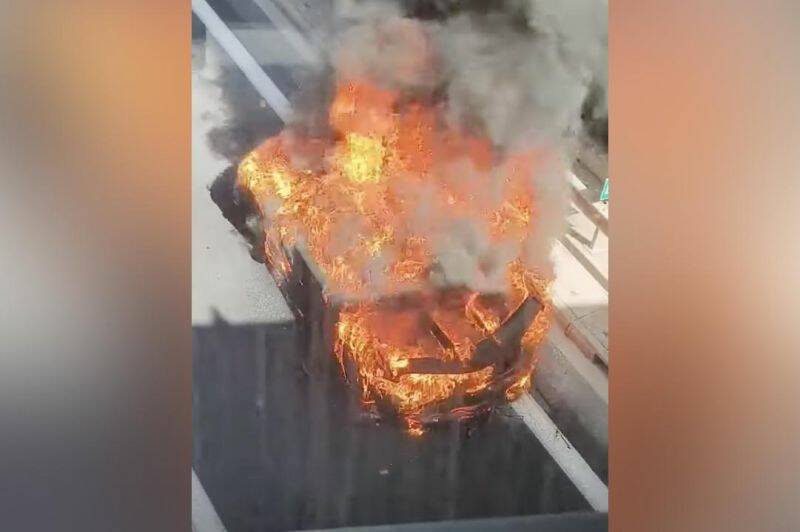Koenigsegg Jesko owners told to stop driving after hypercar burns to the ground