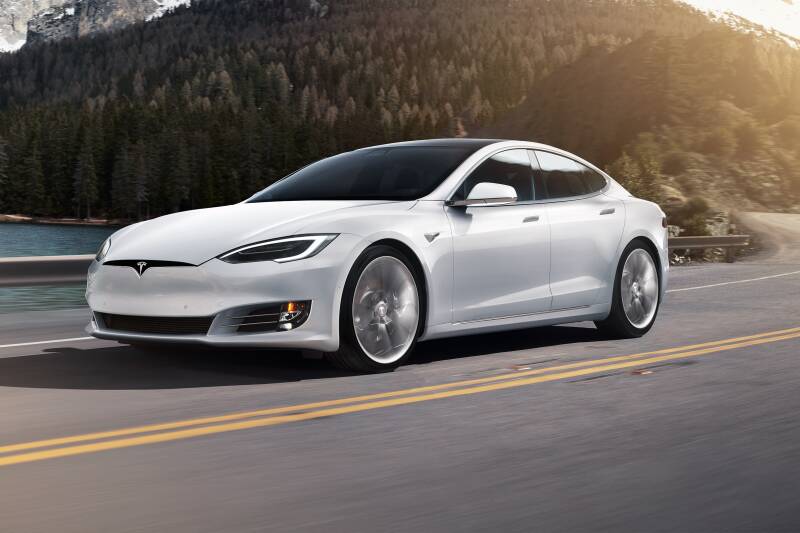 Totaled Teslas are finding a new home in Ukraine
