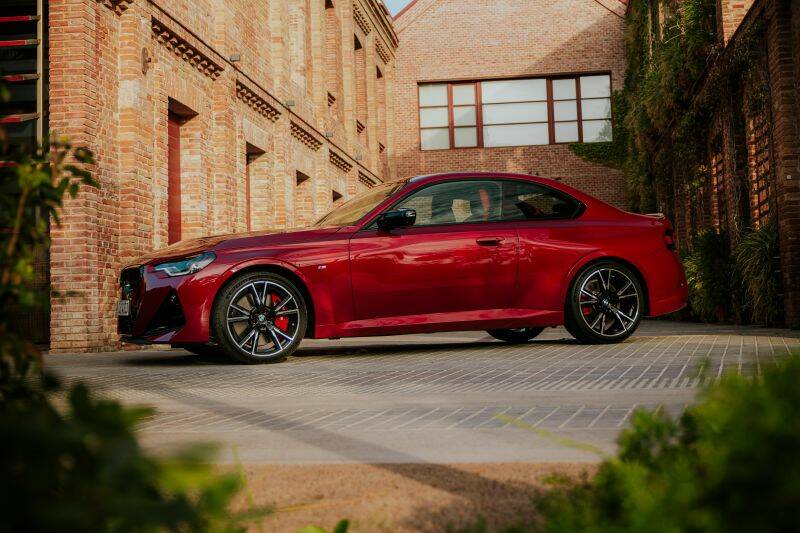 2025 BMW 2 Series Coupe gets new tech, colour options