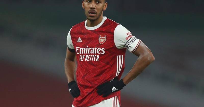 Africa Cup Of Nations: Aubameyang and his Gabon teammates spend entire night  stuck at Gambian airport