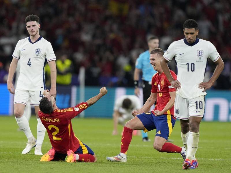 Spanish joy and English despair after the final whistle in Euro 2024's final in Germany. (AP PHOTO)
