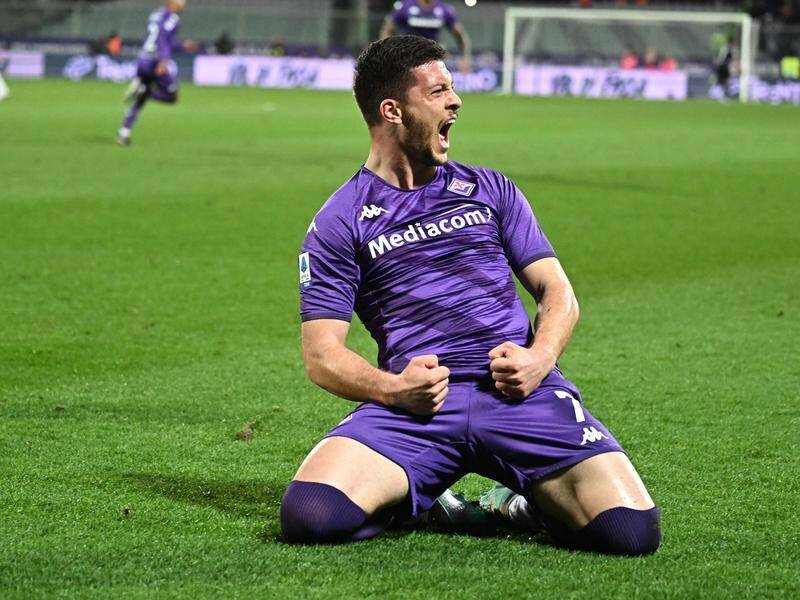 Fiorentina Beat Milan