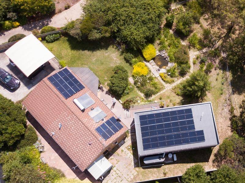 Australian households could cut energy use by between 30 and 50 per cent with efficiency upgrades. (Lukas Coch/AAP PHOTOS)