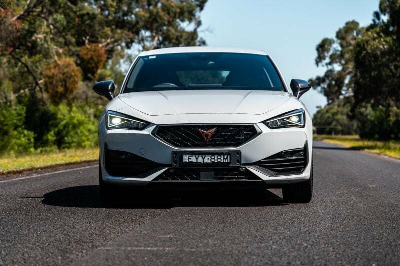 Seat Leon Review (2024)