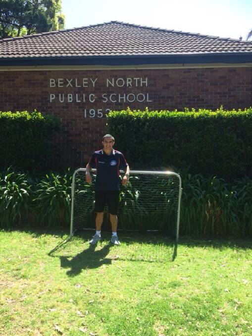 Give it a TRY: Socceroo Tim Cahill at Bexley North Public School on Monday. Picture: @BexleyNorth3_4C Twitter
